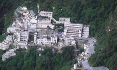 चेंगराचेंगरीत 12 भाविकांचा मृत्यू