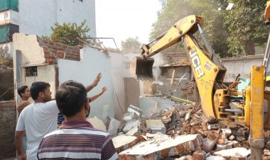 सिटी चौक ते नौबत दरवाजाच्या पंचकूआ परिसरातीलअतिक्रण हटवले