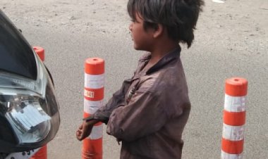 स्मार्ट सिटीमध्ये भिकारी व  तृतीय पंथीयांमुळे नागरिक त्रस्त  कोरोनाच्या नियमांची पायमल्ली