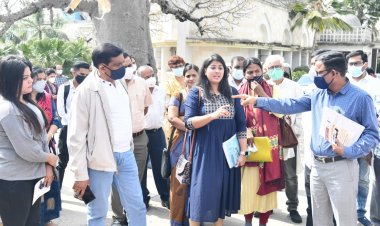 राष्ट्रीय मतदार दिनाच्या कार्यक्रमाच्या पूर्वतयारीचा जिल्हाधिकाऱ्यांनी घेतला आढावा  