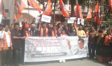 संत एकनाथ रंग मंदिर खाजगीकरण विरोधात मनसे रस्त्यावर