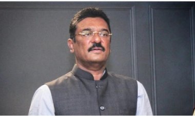 ईडीची कारवाई - प्रताप सरनाईक यांची 11 कोटींची मालमत्ता जप्त