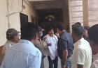 महापालिका आयुक्त व नागरिकात झटापट  पहा व्हिडिओ