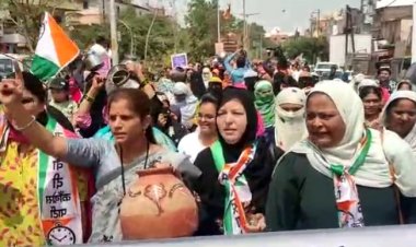 राष्ट्रवादी काँग्रेसचा पाण्यासाठी विराट घागर मोर्चा