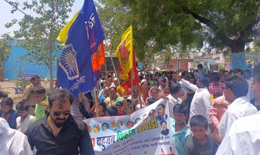 पिण्याचे पाणी  विस कोटींचा अपहार  वडगाव को.ग्रामपंचायतवर हंडा मोर्चा