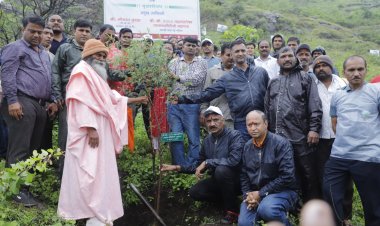 भांगसीमाता गडावर जैवविविधता अनुभवता यावी : परमानंद गिरी