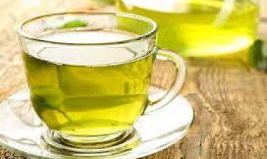 सकाळी Green Tea पिताय तर ही सवय आजच थांबवा, कारण...