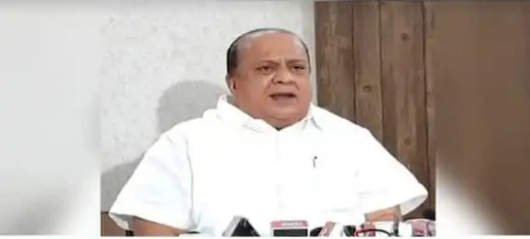 माजी मंत्री आमदार हसन मुश्रीफ  यांच्या घरावर छापेमारी