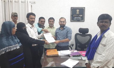 भाकपची पदयात्रा ! चार दिवसांनी आयुक्ताच्या बंगल्यावर पाणी मागायला जाणार !