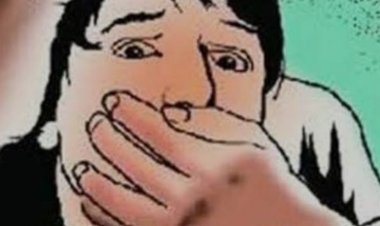 मुलीचे अपहरण  लोकांनी अडविली गाडी पोलिसांनी पकडल्यावर उलगडले रहस्य