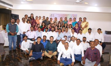 तब्बल २५ वर्षांनंतर रंगला  विद्यार्थ्यांचा स्नेहमेळावा